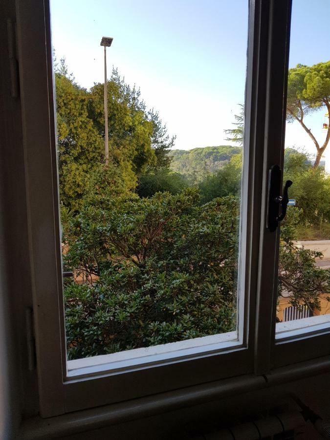 Appartamento Luminoso Con Vista Su Villa Ada 로마 외부 사진